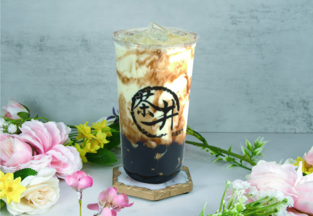 Hēi Táng Zhēn Zhū Xiān Nǎi Brown Sugar Bubble Fresh Milk