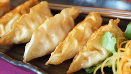 43. Fried Vegetable Gyoza