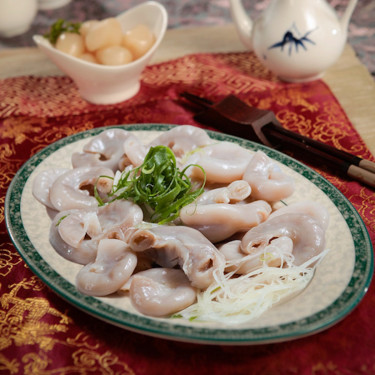 Jiāng Cōng Zhuó Jìng Shēng Cháng Boiled Pork Intestine With Ginger And Spring Onions