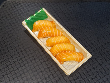 Salmon Nigiri Box (5Pcs)