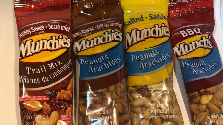 Munchies Salted Peanuts (55 G)