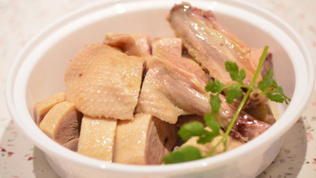 16. Nanjing Style Salted Duck Nán Jīng Yán Shuǐ Yā