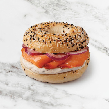 Smoked Salmon With Black Truffle Cream Cheese Bagel Sandwich Yān Sān Wén Yú Pèi Hēi Sōng Lù Jì Lián Zhī Shì Hōng Bāo Sān Wén Zhì