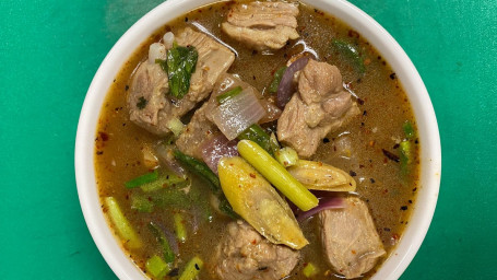 Tom Saap (Thai Pork Ribs Stew Soup)