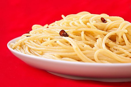 Spaghetti Aglio Et Olio Et Peperoncini