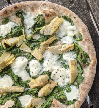 Grilled Artichoke, Creme Fraiche, Spinach, Mozzarella, Garlic Oil