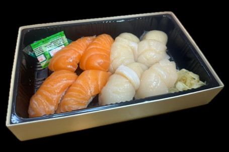 Salmon Scallop Nigiri Set (8Pc)