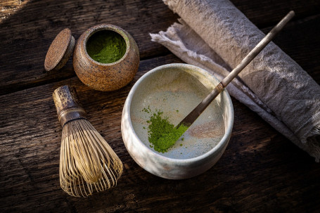 Latté Au Thé Matcha Glacé