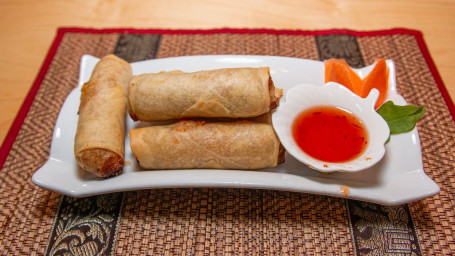 2. Vegetarian Spring Rolls (4 Pcs)