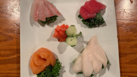 D3. *Sashimi Dinner