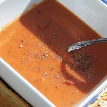 Tomate Basilic Bisque