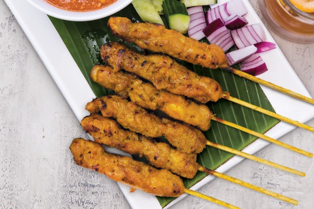 St02 Satay Chicken (12Pcs)