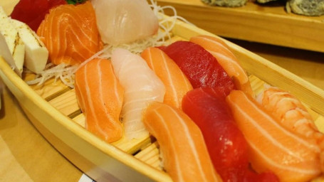 78. Sushi-Sashimi Combo