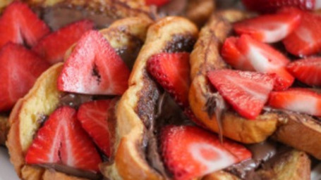 French Toast Bites With Nutella, Banana Strawberries