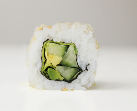 51. Crispy Veggie Maki (8 Pcs)