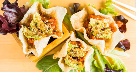 Spicy Tuna Tartare Tacos (3 Pieces)