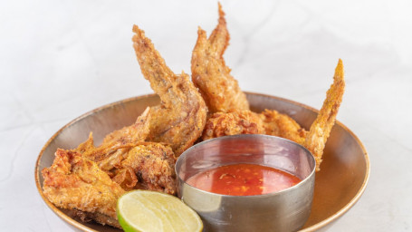 Curry Chicken Wings with Sweet Chili Dip (4 pc
