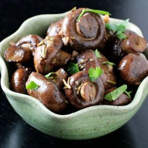 Champignons À L'ail Rôti