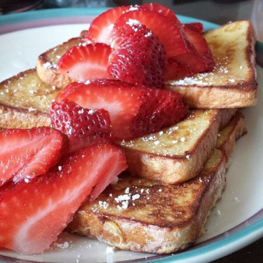 Pain Perdu Aux Fraises