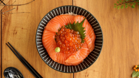 Salmon And Ikura Rice Bowl