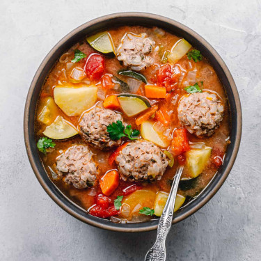 Soupe De Boulettes De Viande