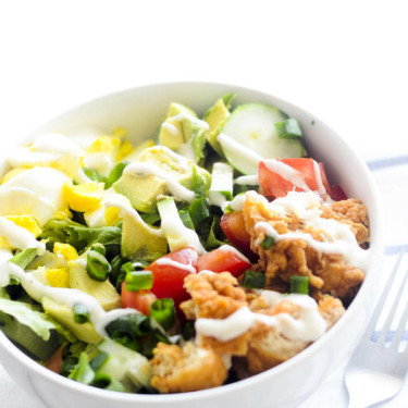 Salade Cobb De Poulet Croustillant