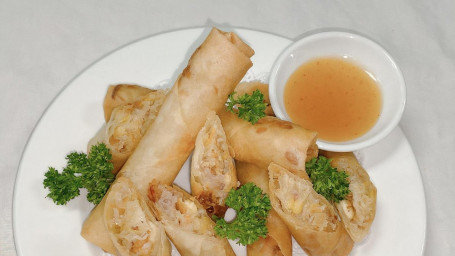 15. Deep Fried Vegetables Spring Roll