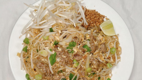 86. Beef Pad Thai