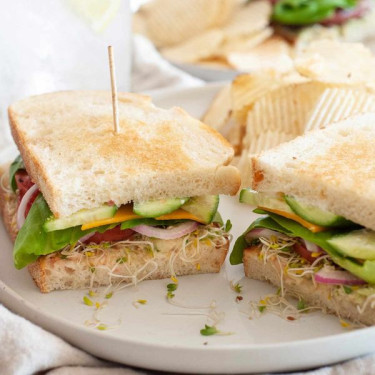 Sandwich Au Fromage Et Légumes