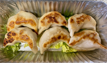 Pan Fried Wor Tip (Pork Dumplings) (6)