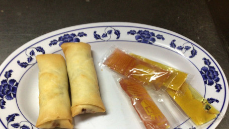 1A. Spring Roll (2 Pcs