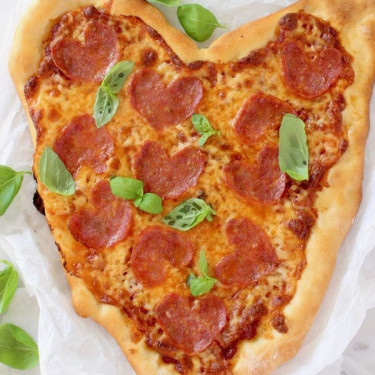 Pizza En Forme De Coeur