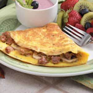 Omelette Aux Saucisses Et Fromage