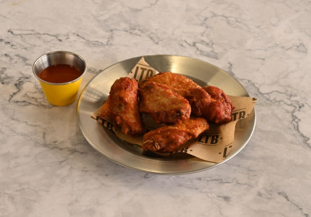 Breaded Spicy Wings With Dip