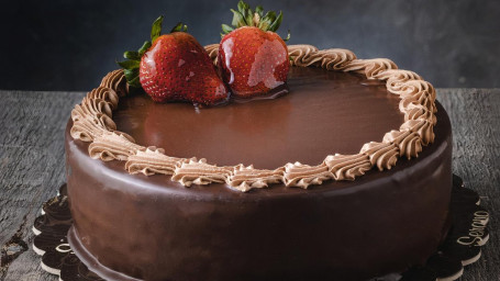 8 Round Chocolate Cake