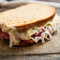 Sandwich Ruben Au Corned-Beef