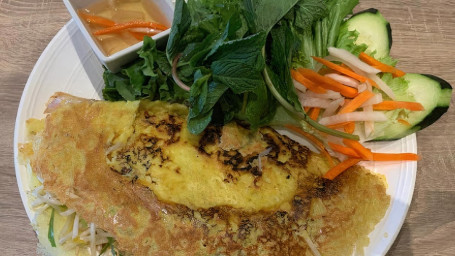 Vietnamese Crepes With Shrimp