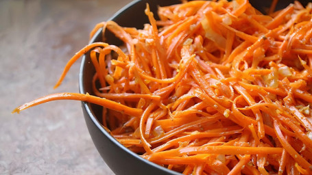Spicy Korean Carrot Salad (180 G)