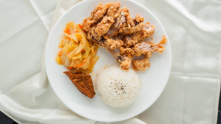 C2. Jī Tuǐ Fàn Deep Fried Chicken Thigh With Rice