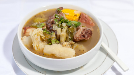 Oxtail Soup (Sopa De Res Cola De Vaca)