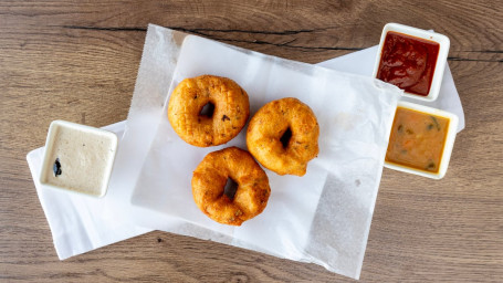 Medhu Vada (3Pcs)