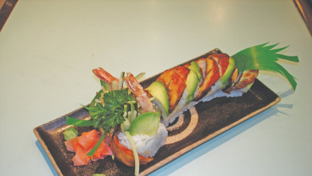 Sea Dragon Roll (8 Piece)