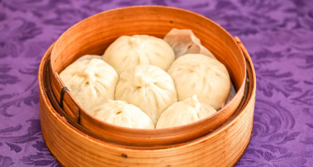 A1. gǒu bù lǐ bāo Gou-Bu-Li Buns of TianJian ( pork and Green Onion 8.5 5) $14 (10)
