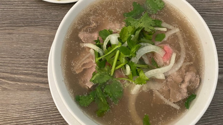 24. Rare Sliced Beef Rice Noodle Soup