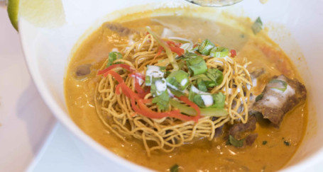 So-34 Khao Soi (Pink Style)