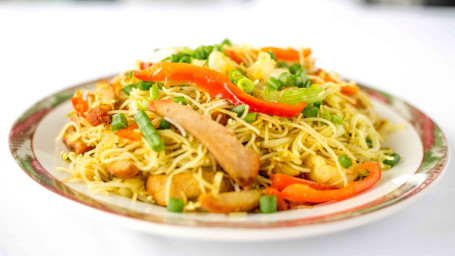 56. Chicken Or Bbq Pork, Or Beef Singapore Mein Feng