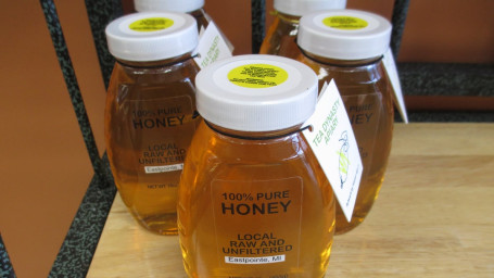 Honey Raw 8 Oz Glass Jar