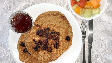 Fluffy Whole Wheat Pancakes