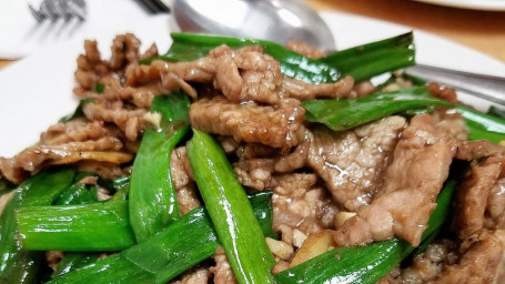 52. Ginger Green Onion Beef