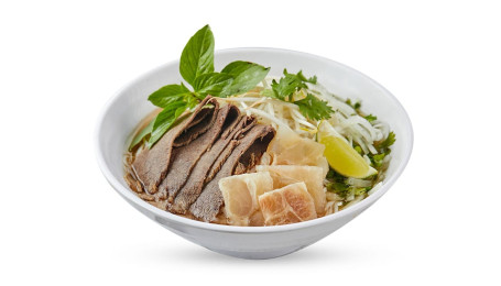 P08L. Well Done Beef And Tendon Phở Nạm Gân